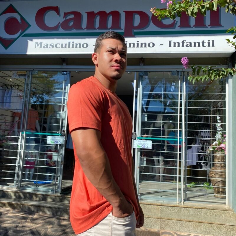 CAMISETA GOLA CARECA LISA SANGENNARO